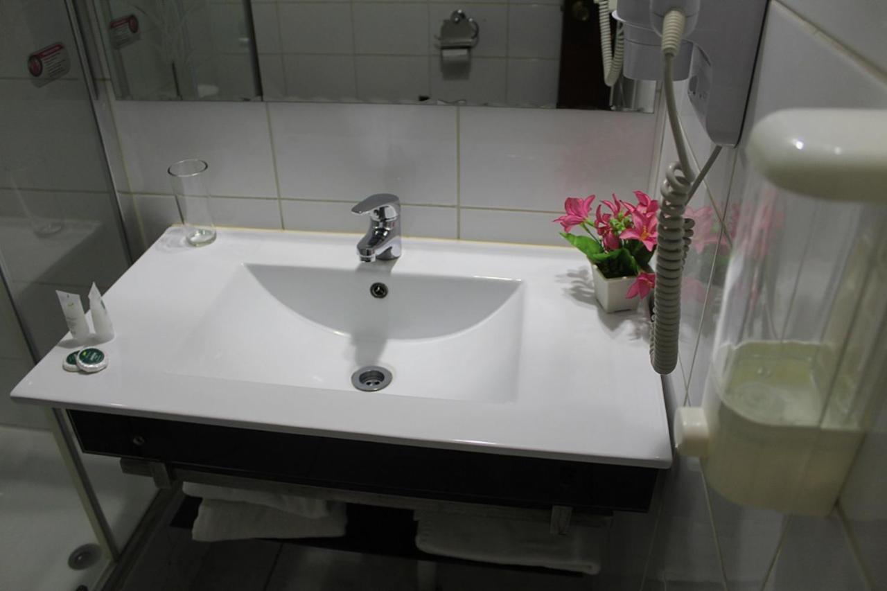 Hotel Newen เตมูโก ภายนอก รูปภาพ